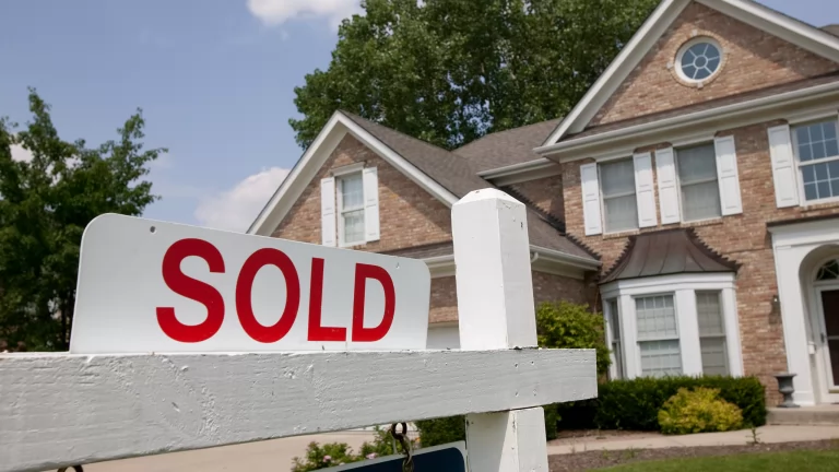Roseburg Real Estate Market Overview on Buying and Selling Trends