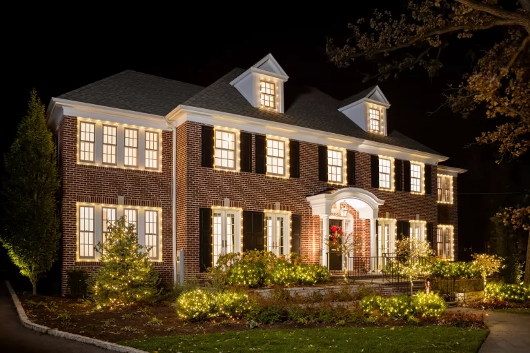 Charm of Minnetonka, MN: A Guide to Seamless Home Selling with Henry Home Buyer