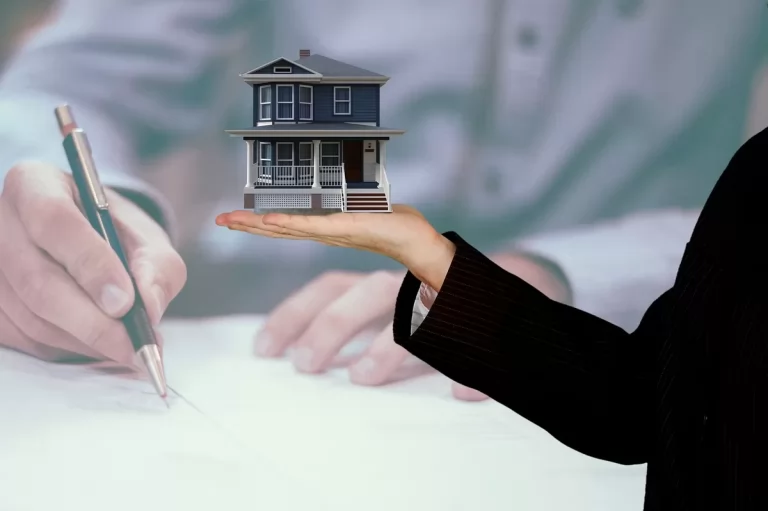 Unlocking Quick Solutions: Sell Your House Fast with Expertise in Hassle-Free Transactions